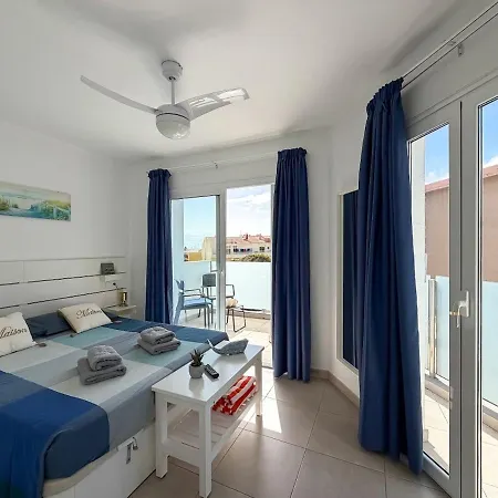 Sun The Sky By B-rent Lejlighed Corralejo
