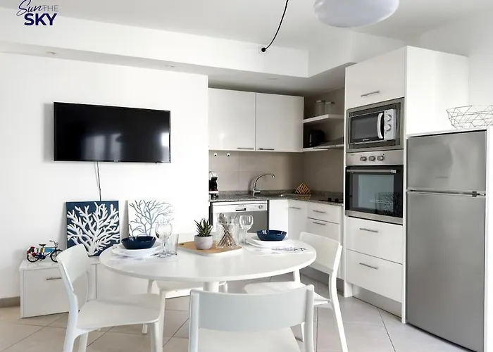 Amazing Sun The Sky - Pool & Wifi Free Appartement *